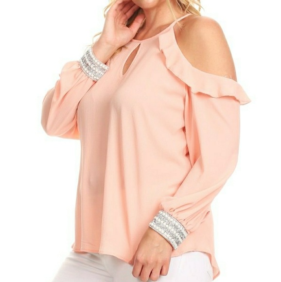 New 1x-3x plus size cold shoulder top - Picture 2 of 6